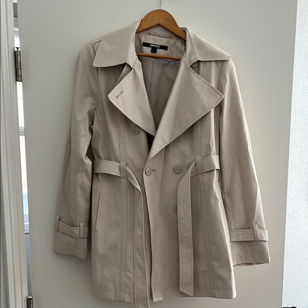 DKNY Cream Trench Coat Classic Style